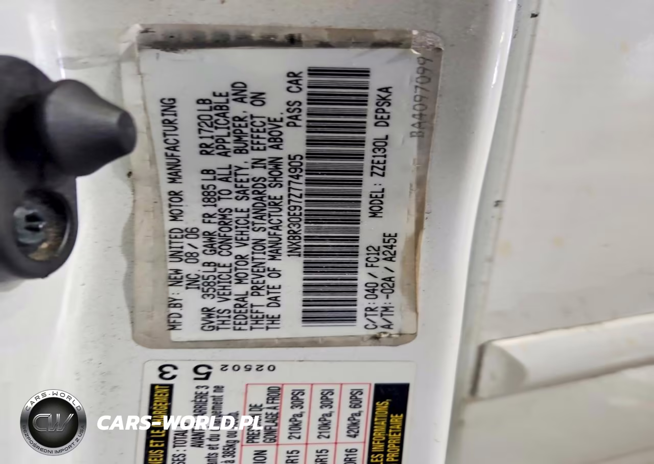2007 Toyota Corolla S VIN:1NXBR30E97Z774905 - 13