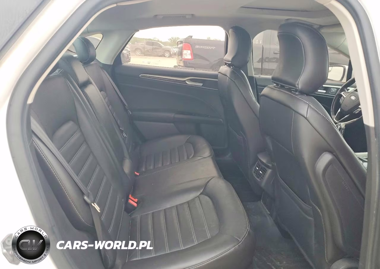 2016 Ford Fusion Se VIN:3FA6P0T9XGR171905 - 10