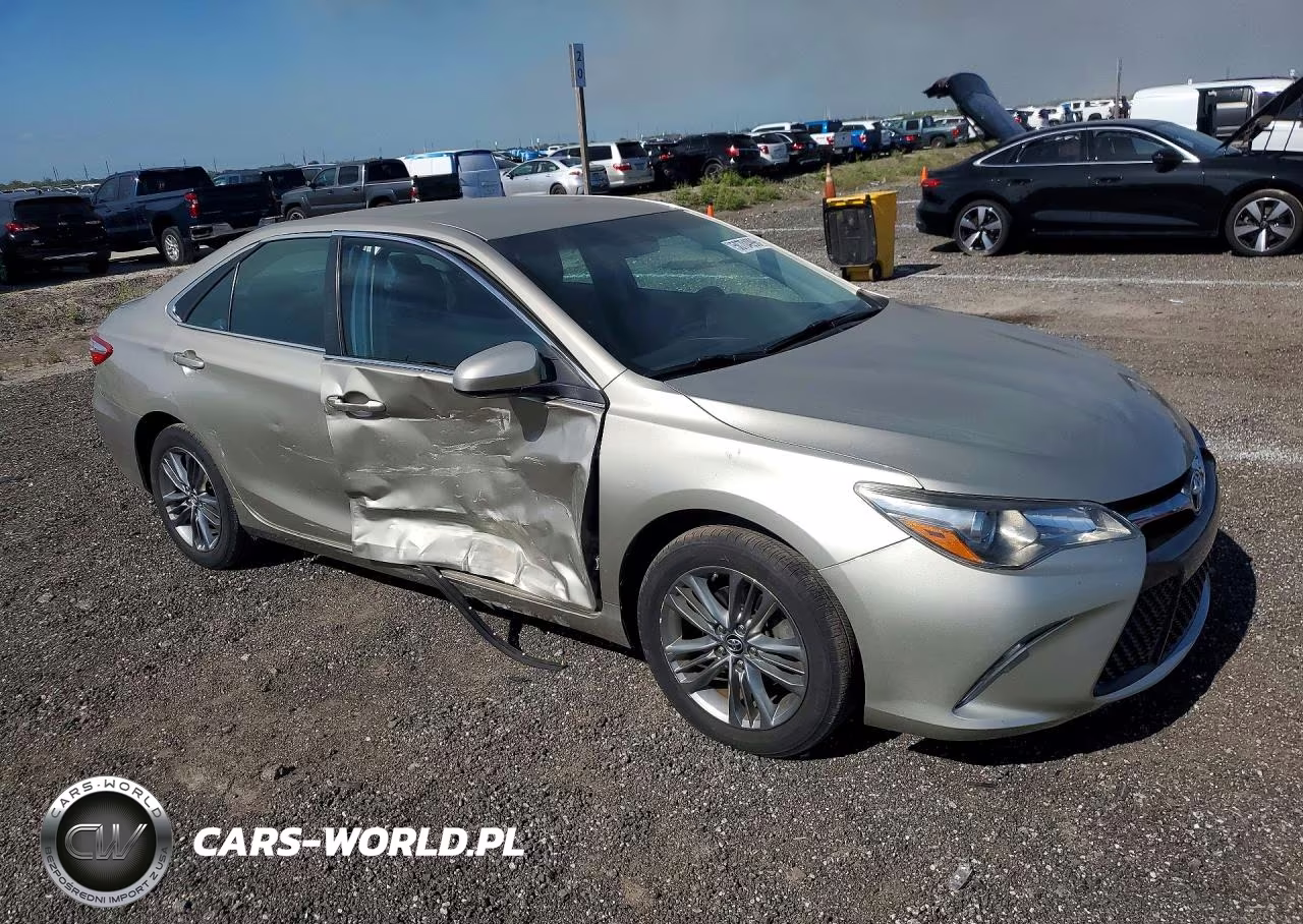 2017 Toyota Camry Se VIN:4T1BF1FKXHU366067 - 5