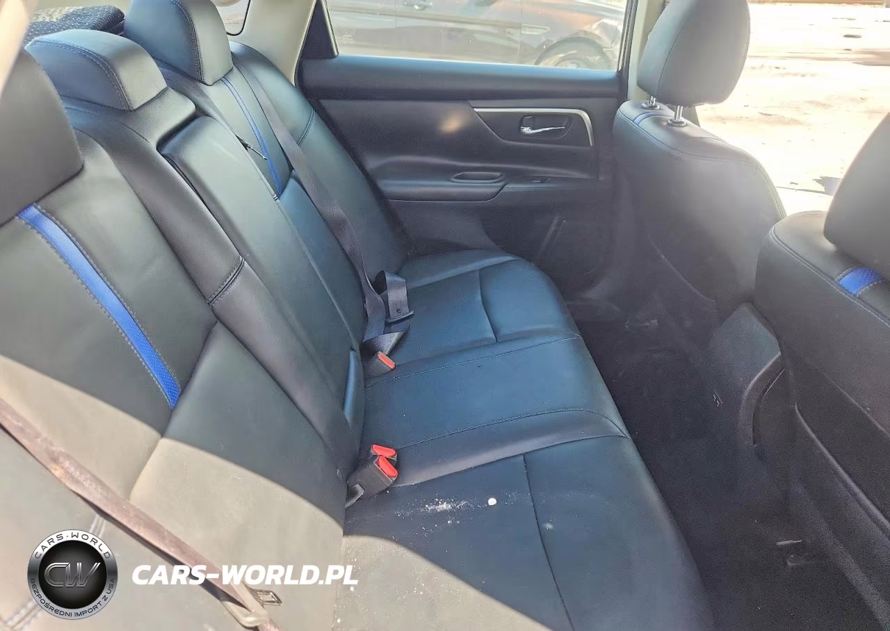 2018 Nissan Altima 2.5 Sr VIN:1N4AL3AP3JC181884 - 10
