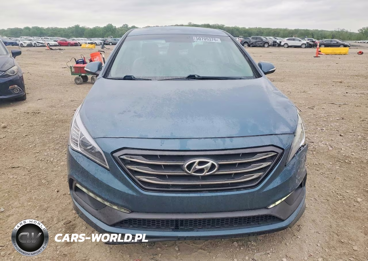 2015 Hyundai Sonata Sport VIN:5NPE34AF5FH101053 - 5
