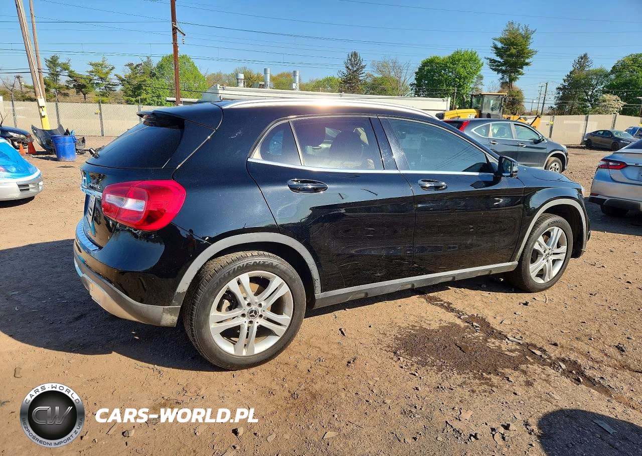 2018 Mercedes-Benz Gla 250 4Matic VIN:WDCTG4GB0JJ486421 - 3