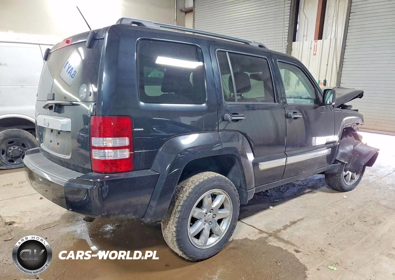2012 Jeep Liberty Sport VIN:1C4PJMAKXCW215230 - 3