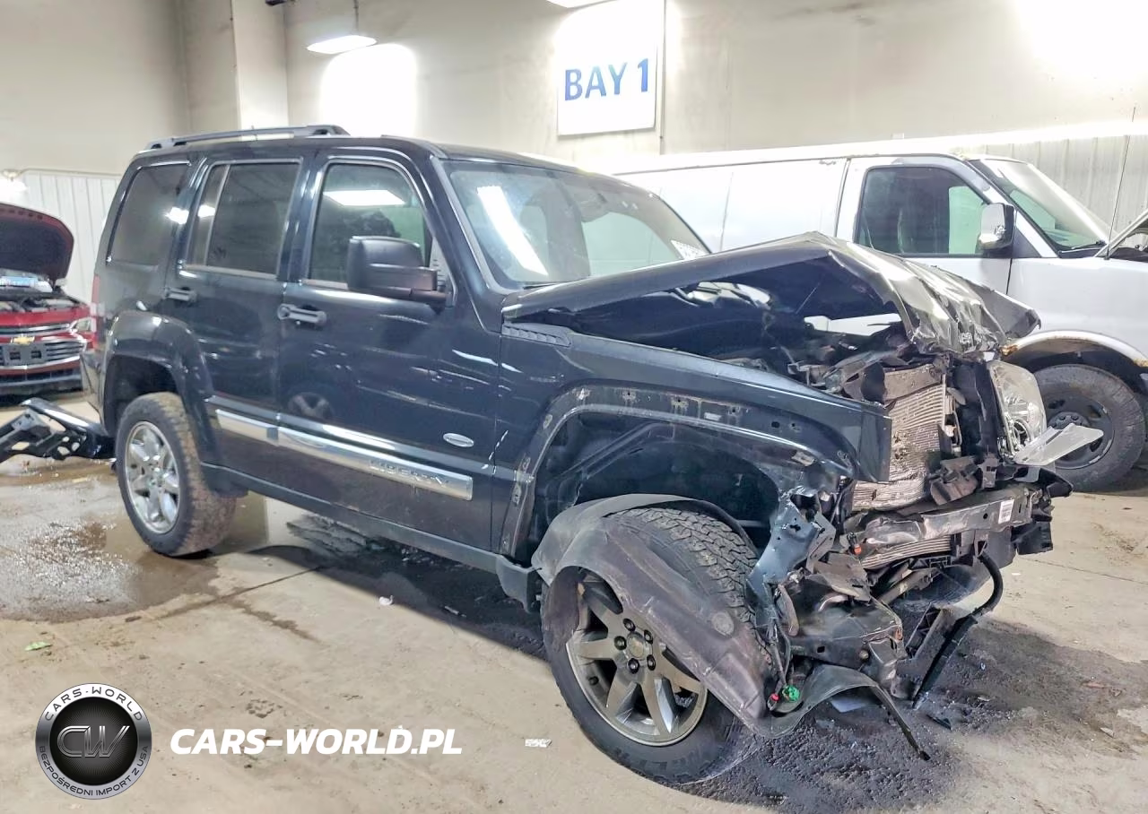 2012 Jeep Liberty Sport VIN:1C4PJMAKXCW215230 - 4