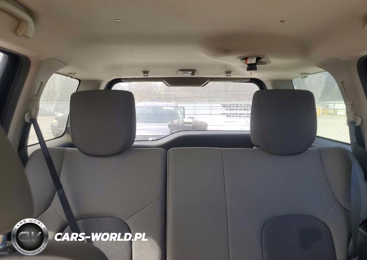 2015 Nissan Xterra VIN:5N1AN0NW2FN658381 - 10
