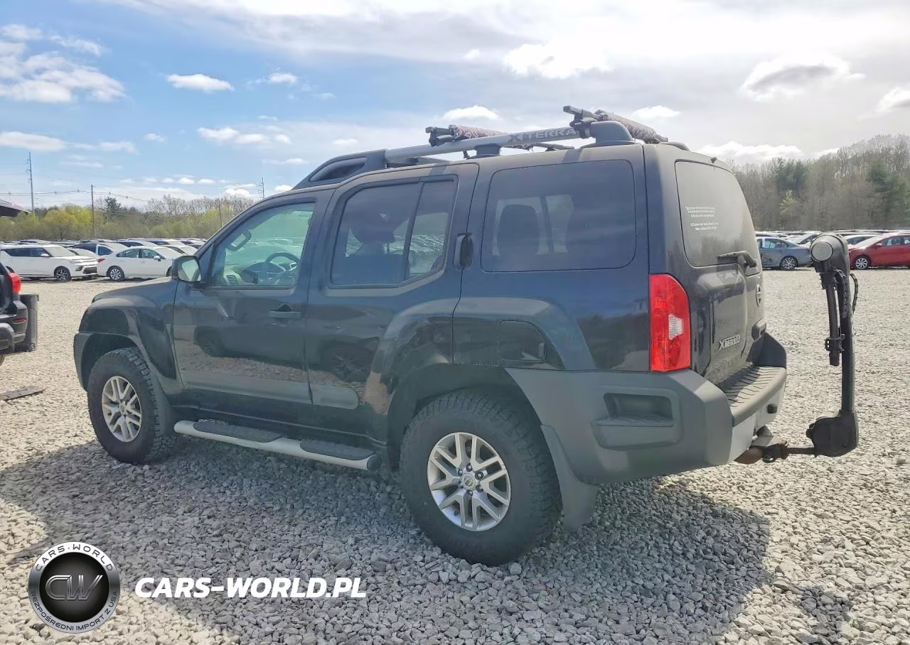2015 Nissan Xterra VIN:5N1AN0NW2FN658381 - 2