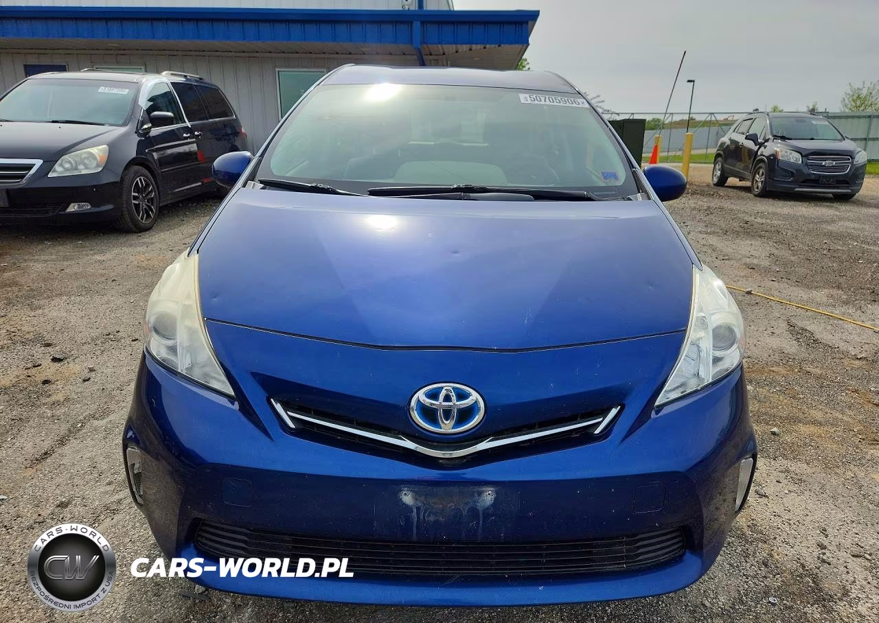 2014 Toyota Prius V Two VIN:JTDZN3EU4E3335757 - 5