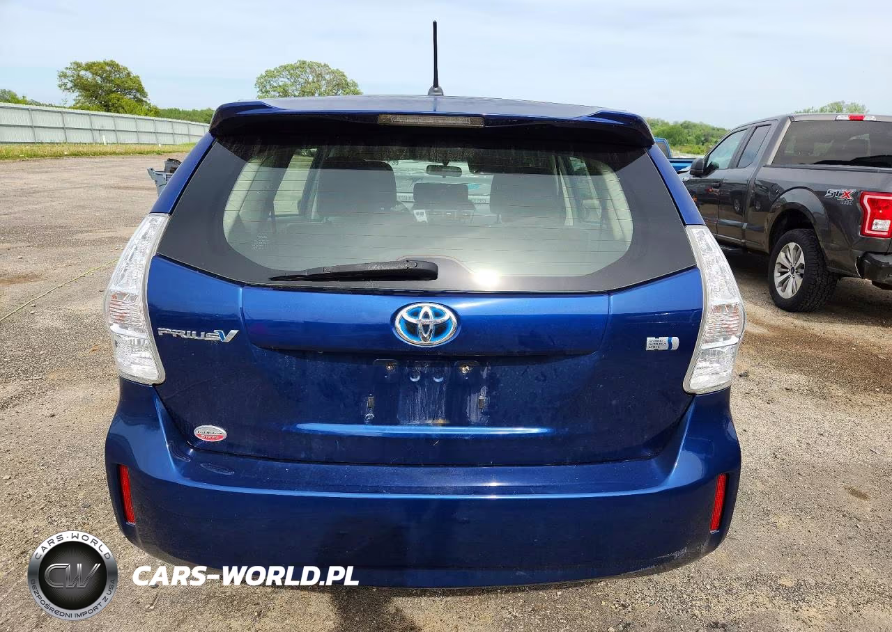 2014 Toyota Prius V Two VIN:JTDZN3EU4E3335757 - 6