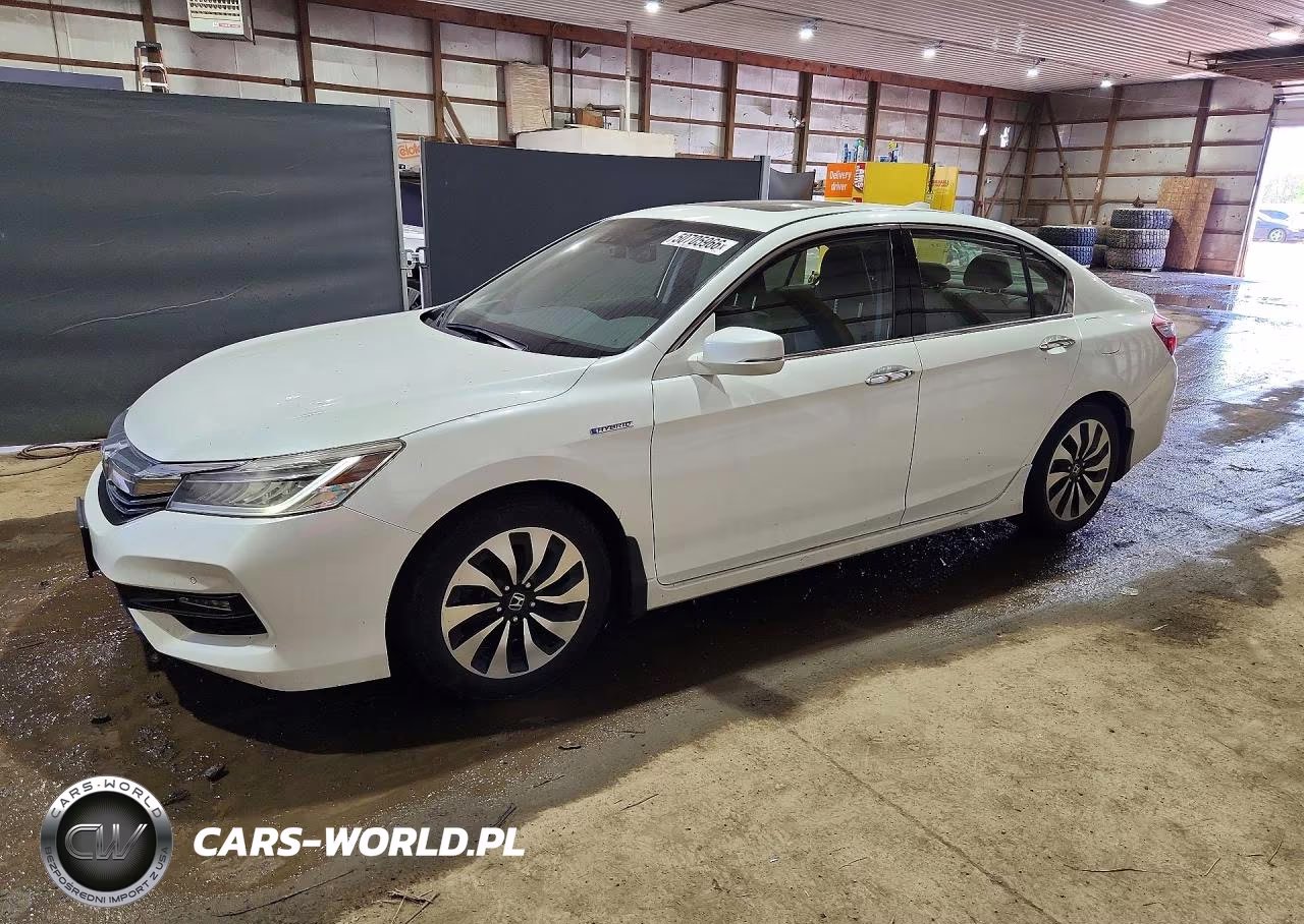 2017 Honda Accord Touring Hybrid