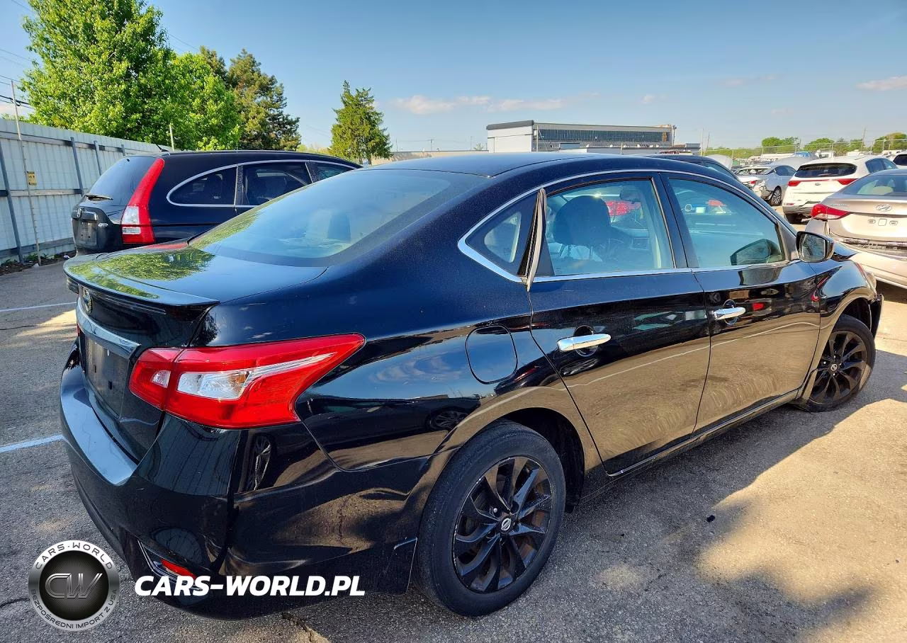 2018 Nissan Sentra S VIN:3N1AB7AP4JY327630 - 3