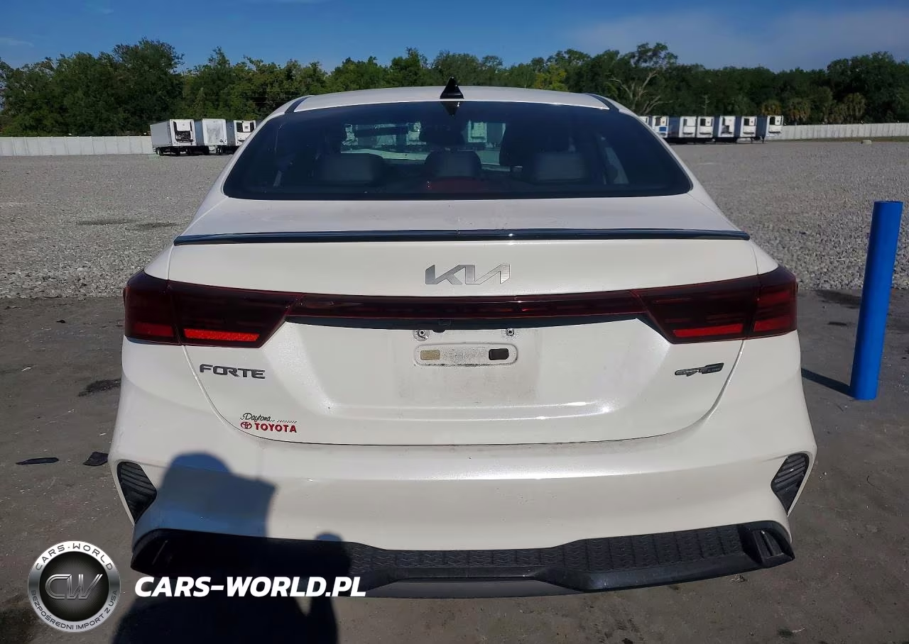 2023 Kia Forte Gt Line VIN:3KPF54AD5PE562045 - 6
