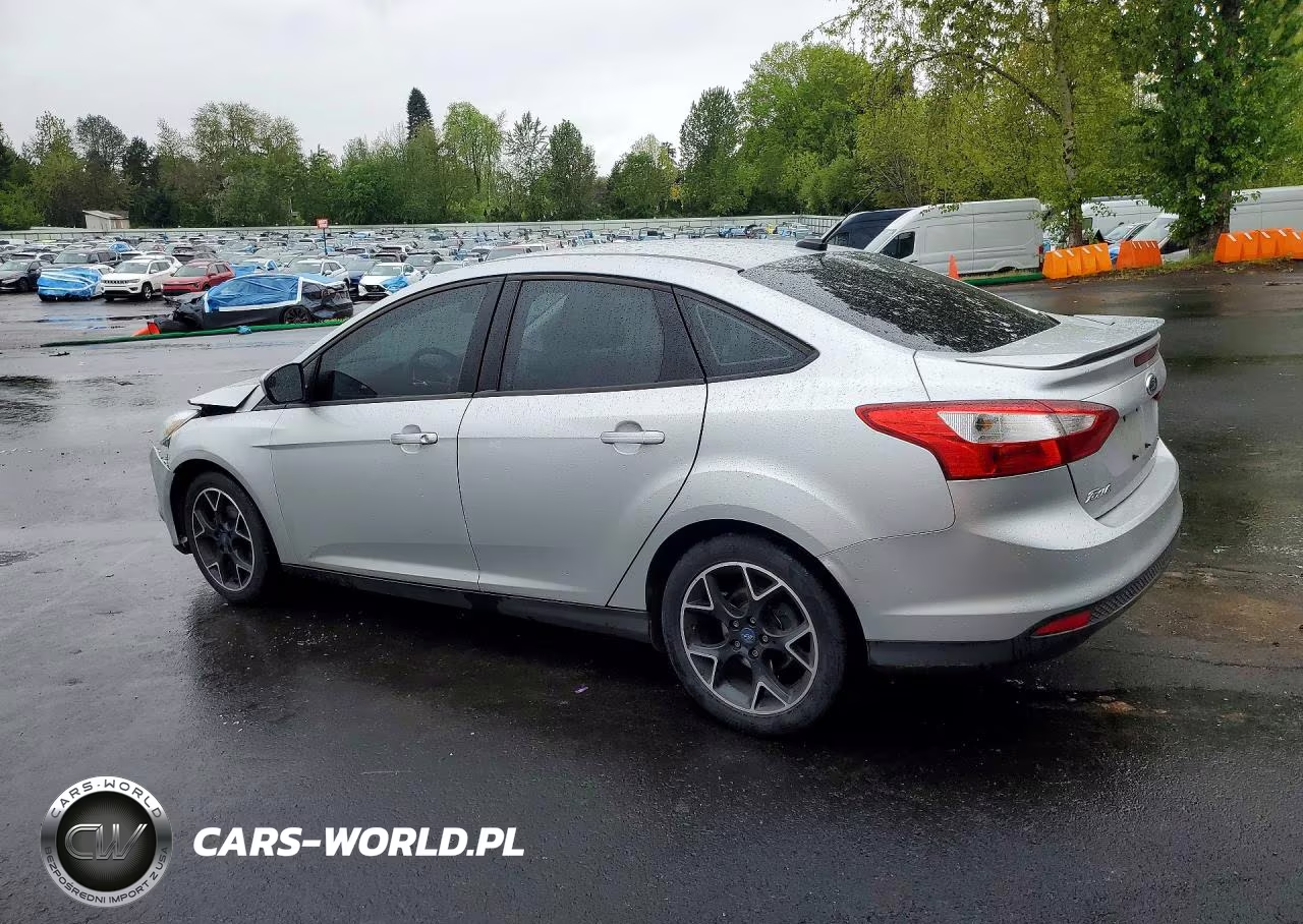 2012 Ford Focus Se VIN:1FAHP3F28CL386605 - 2