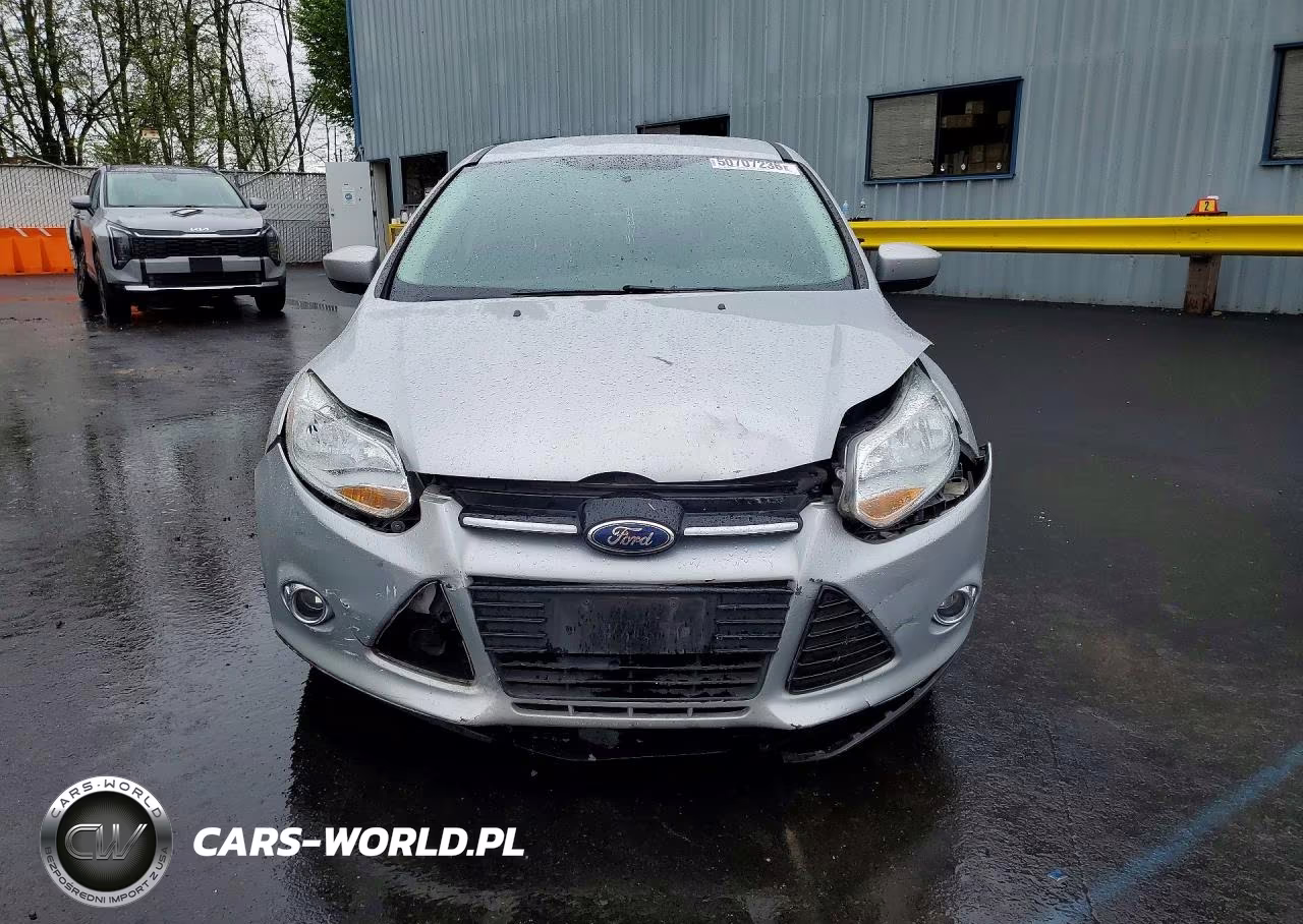 2012 Ford Focus Se VIN:1FAHP3F28CL386605 - 5