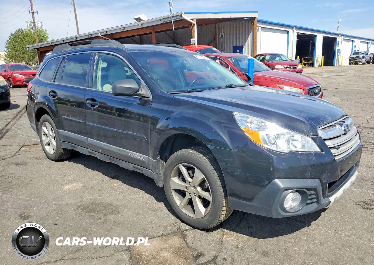 2013 Subaru Outback 3.6R Limited VIN:4S4BREKC8D2211150 - 4