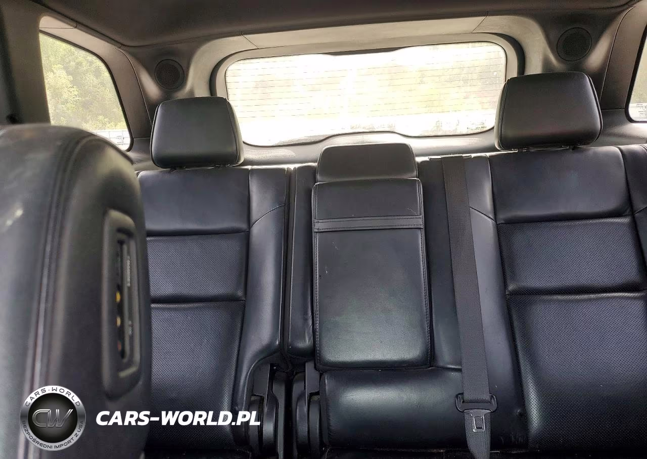 2019 Jeep Grand Cherokee Overland VIN:1C4RJFCG4KC720144 - 10