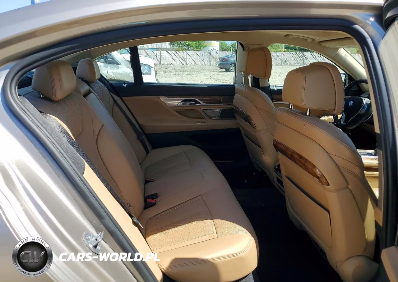 2018 BMW 740 Xi VIN:WBA7E4C53JGV23436 - 10