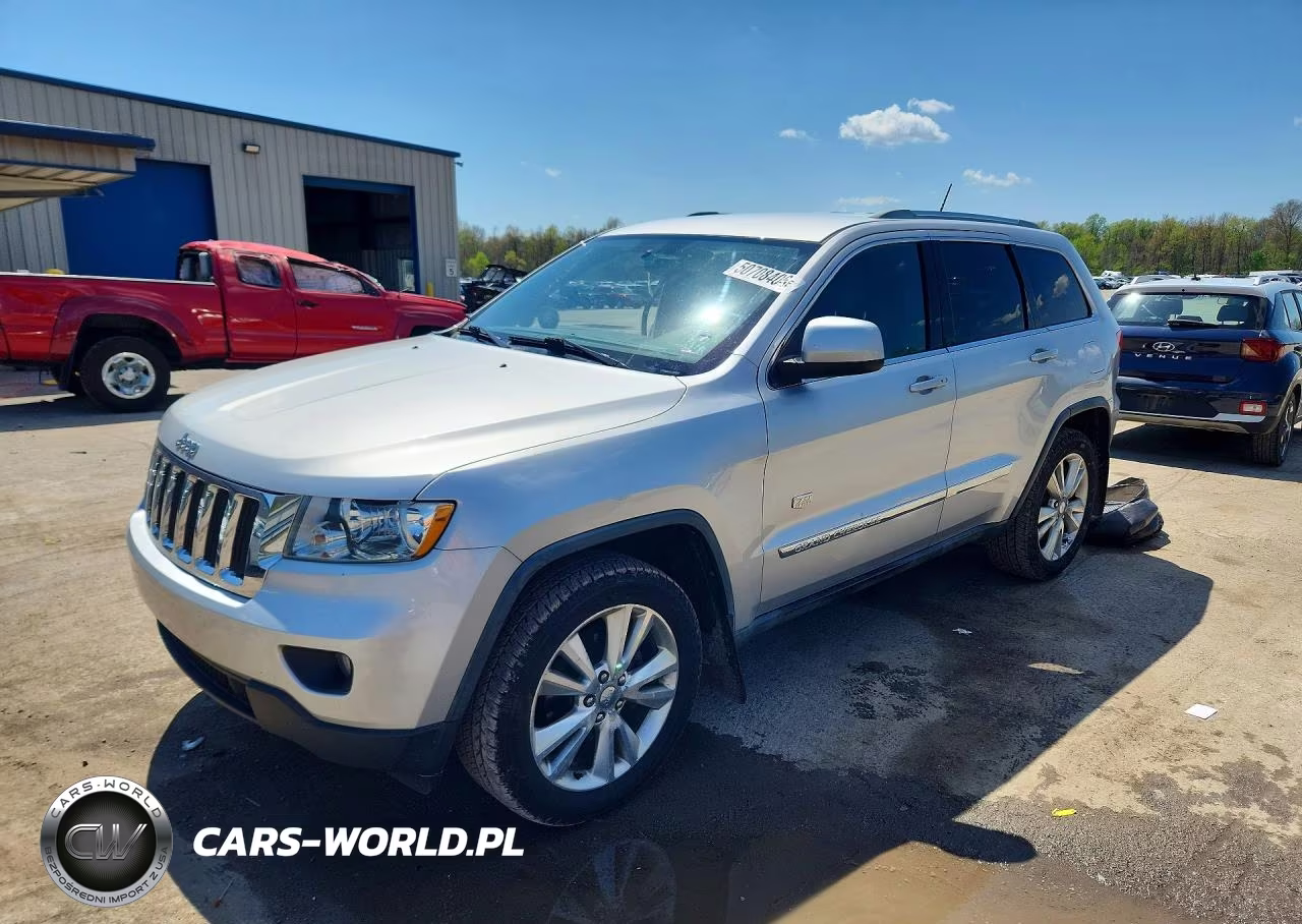 2011 Jeep Grand Cherokee Laredo