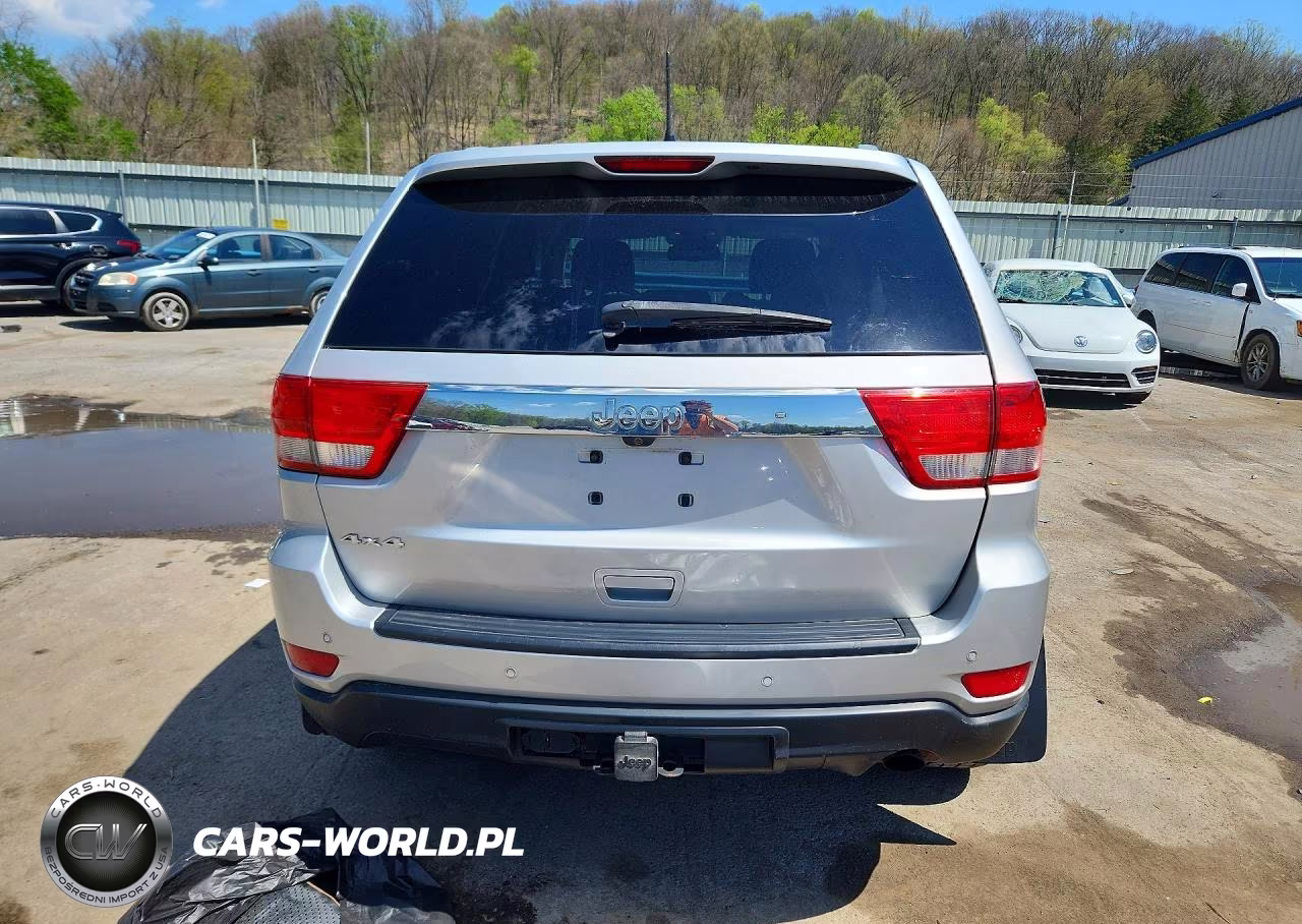 2011 Jeep Grand Cherokee Laredo VIN:1J4RR4GG6BC675676 - 6