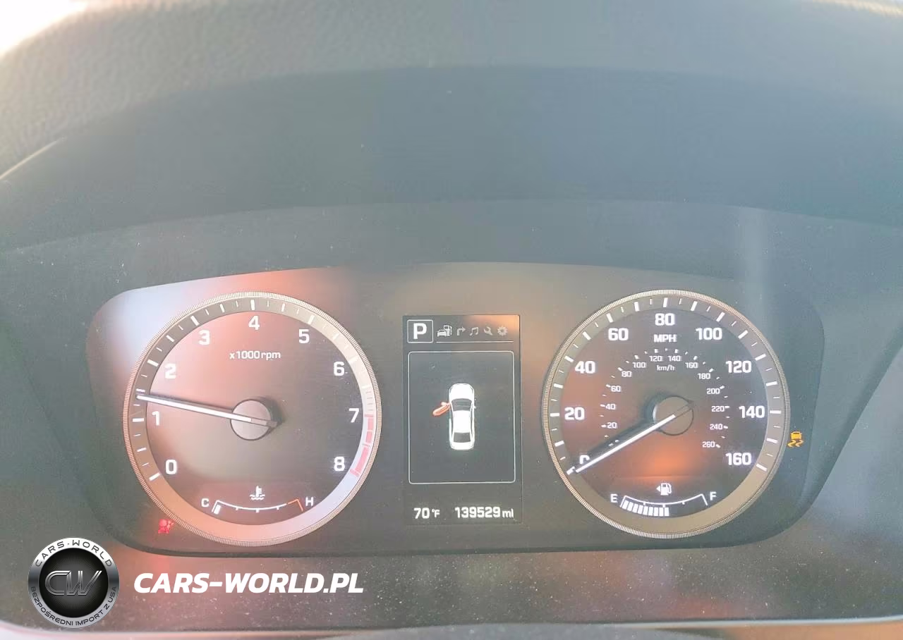 2015 Hyundai Sonata Sport VIN:5NPE34AF4FH056235 - 9