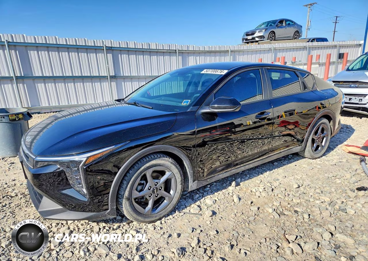 2025 Kia K4 Lxs