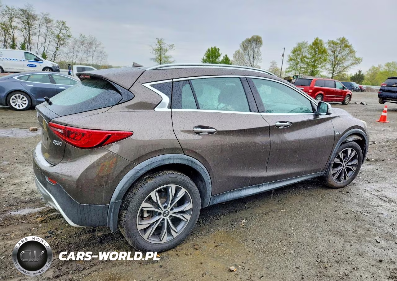 2017 Infiniti Qx30 Premium VIN:SJKCH5CR9HA022224 - 3