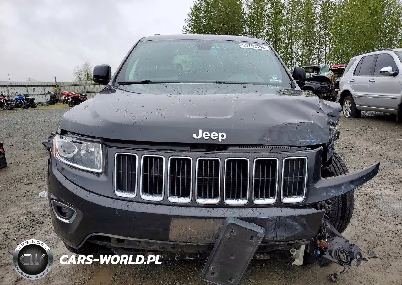 2014 Jeep Grand Cherokee Laredo VIN:1C4RJFAGXEC194092 - 5