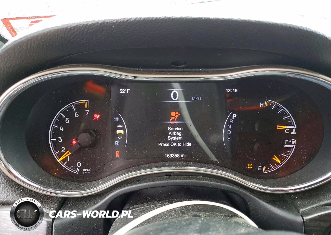 2014 Jeep Grand Cherokee Laredo VIN:1C4RJFAGXEC194092 - 9
