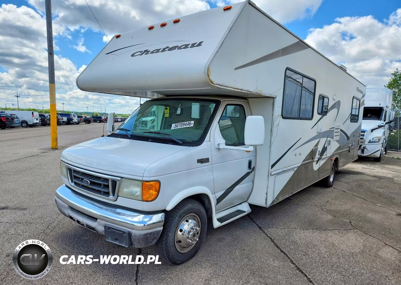2004 Chateau Rv