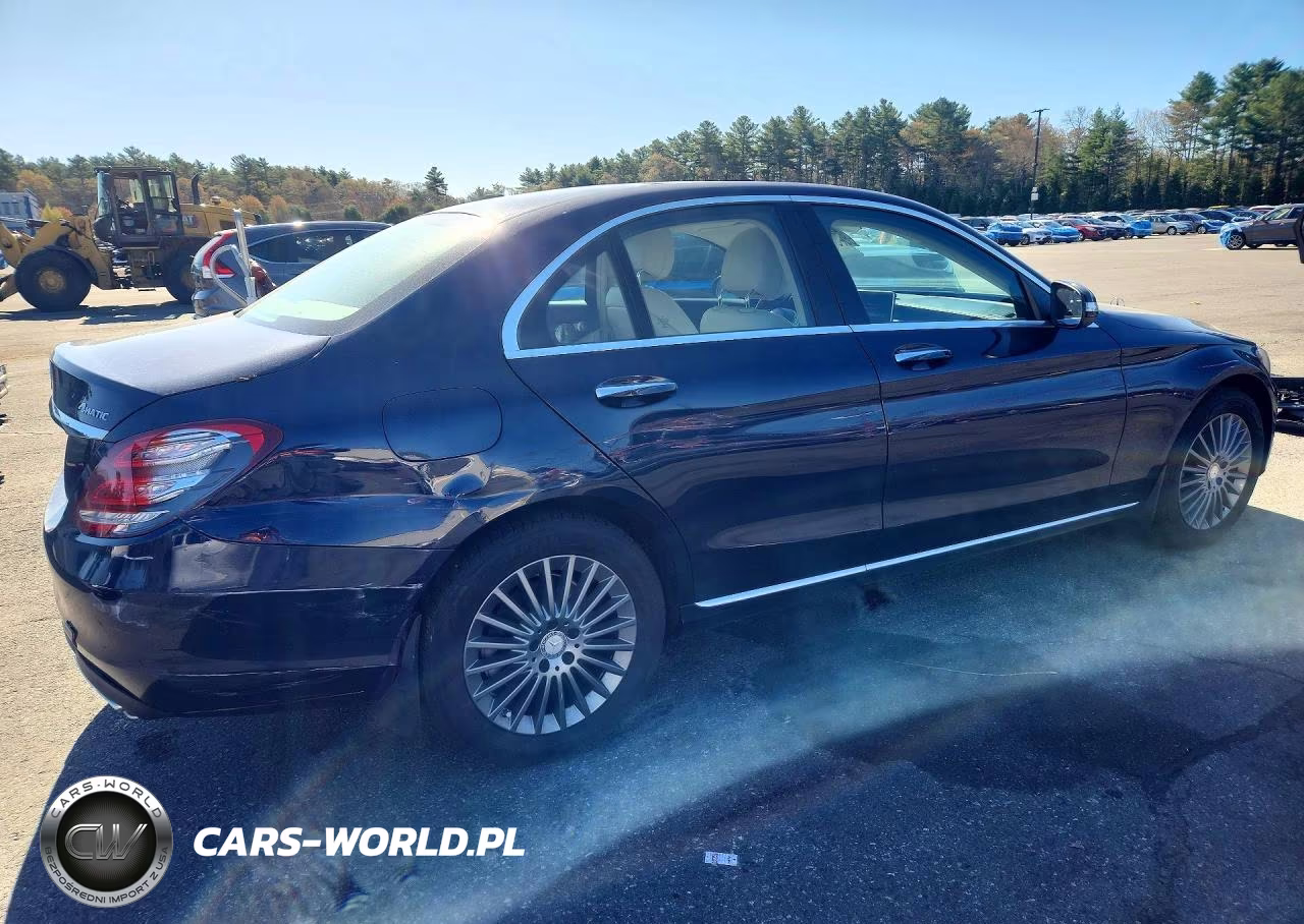 2015 Mercedes-Benz C 300 4Matic VIN:55SWF4KB7FU006255 - 3