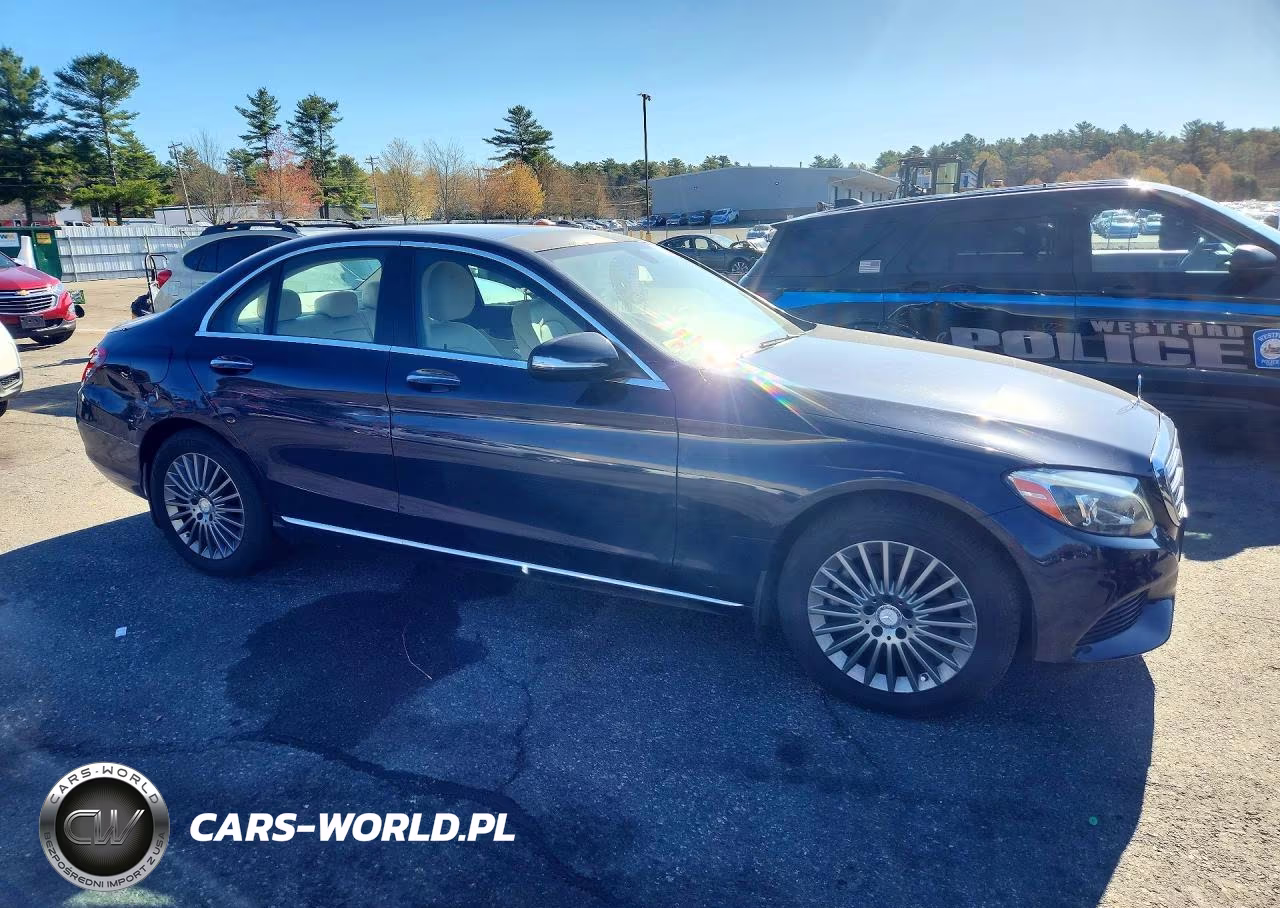 2015 Mercedes-Benz C 300 4Matic VIN:55SWF4KB7FU006255 - 4