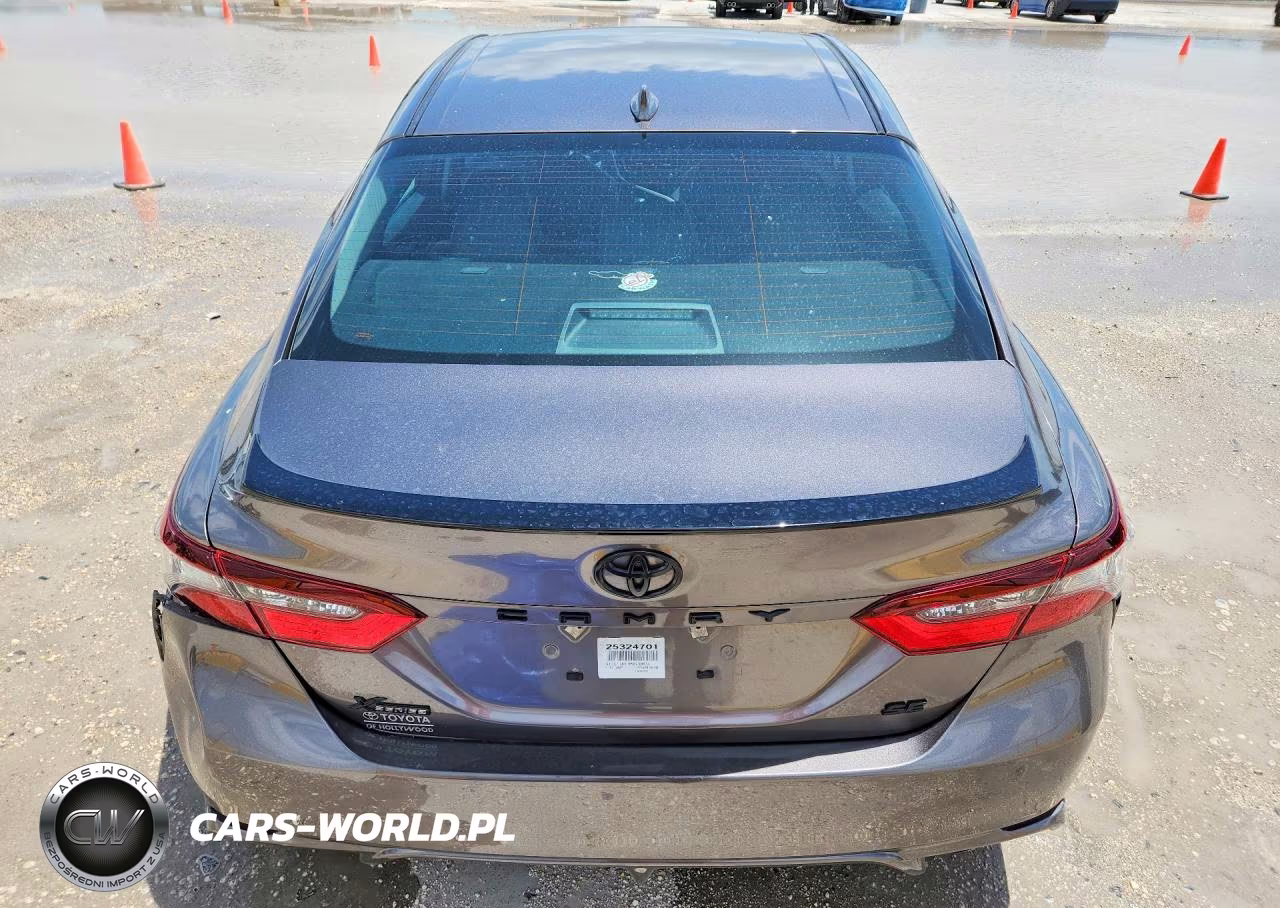 2021 Toyota Camry Se VIN:4T1G11AK1MU469674 - 6
