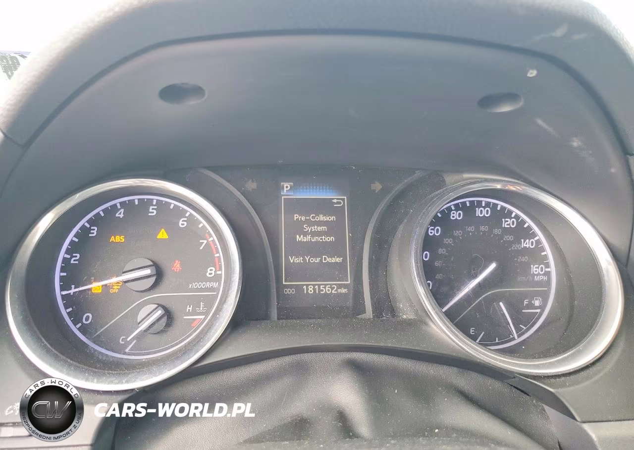 2020 Toyota Camry Le VIN:4T1C11AK4LU914745 - 9