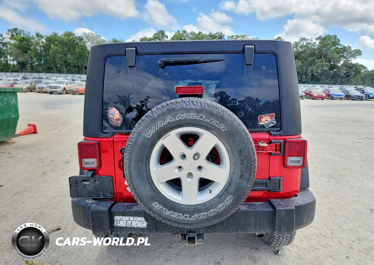2018 Jeep Wrangler Unlimited Sport VIN:1C4BJWDGXJL835846 - 6