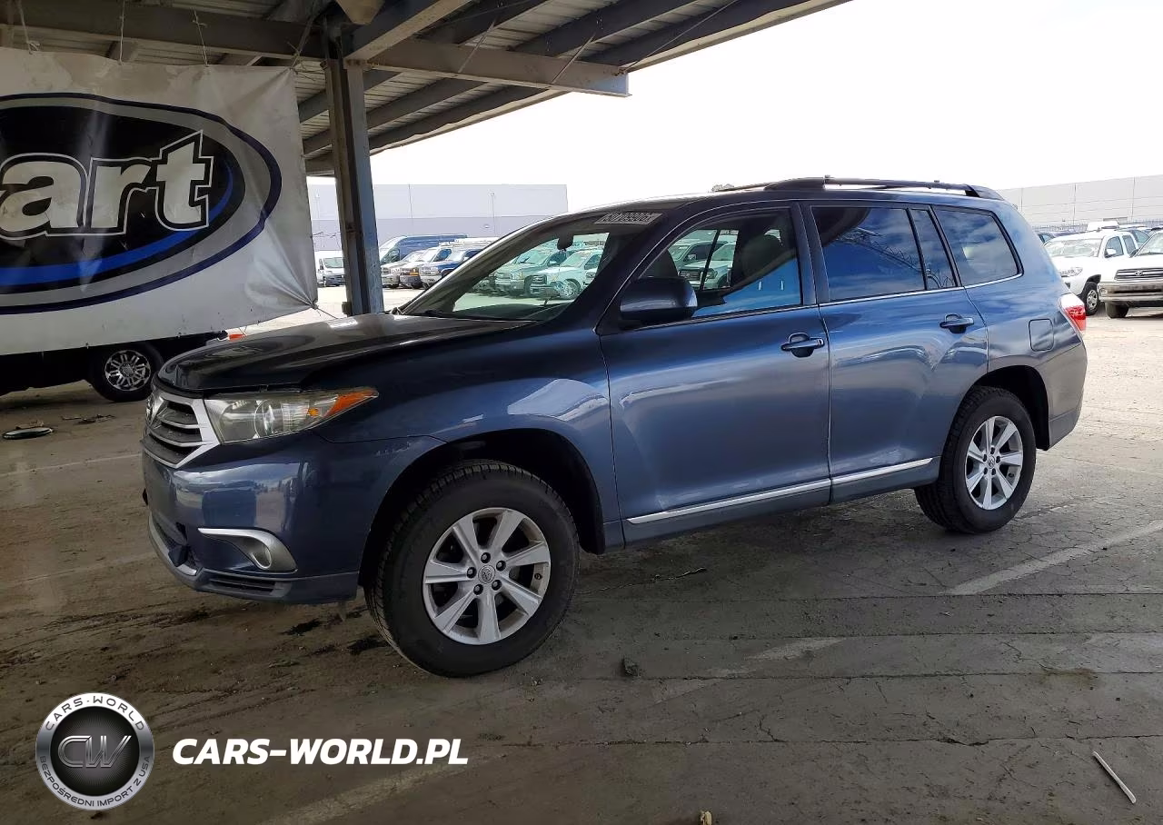 2013 Toyota Highlander Plus