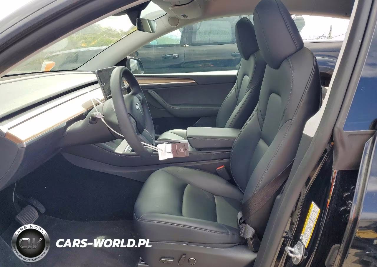 2025 Tesla Model Y VIN:7SAYGDED9SF317378 - 7