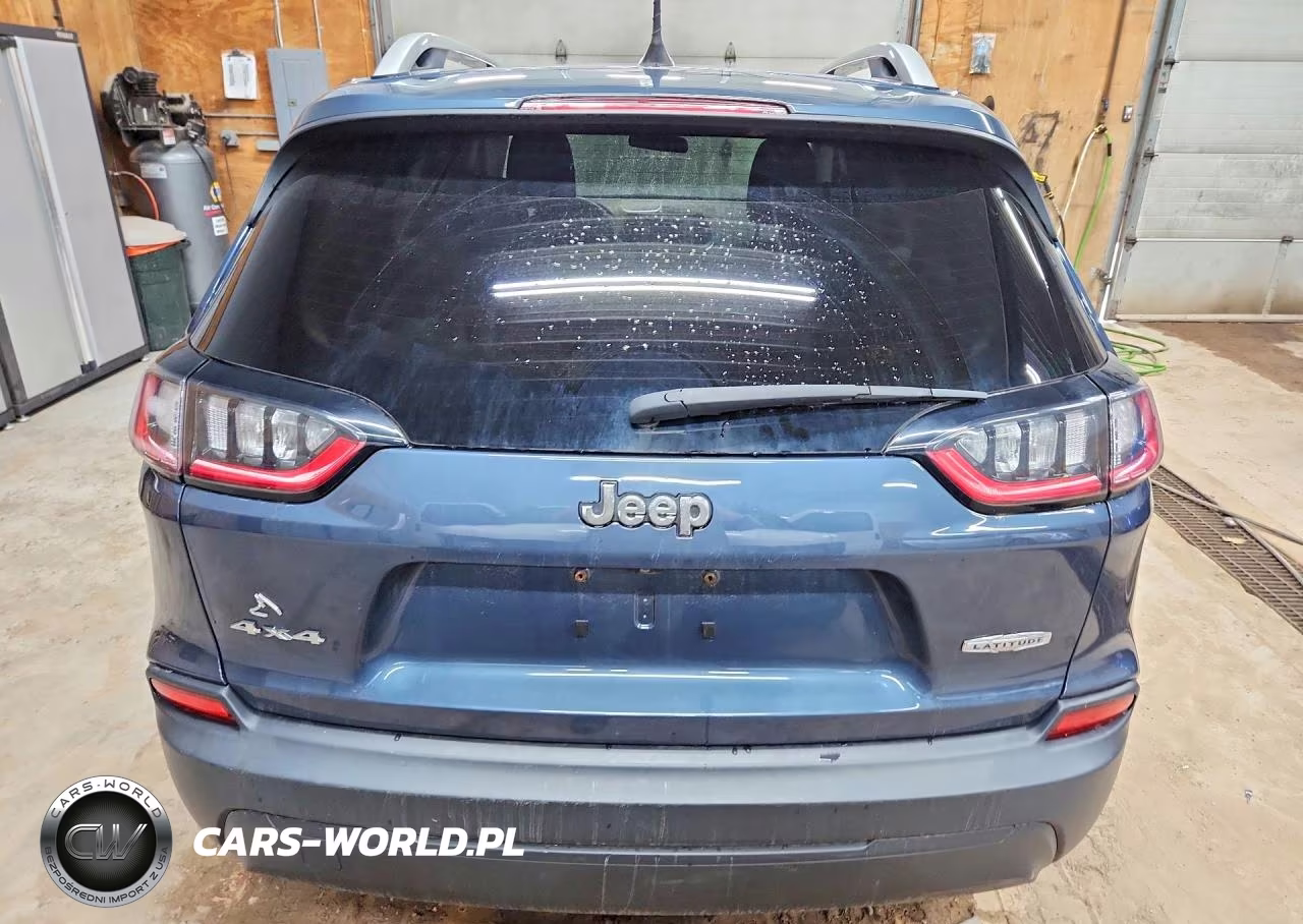 2019 Jeep Cherokee Latitude VIN:1C4PJMCB4KD386546 - 6