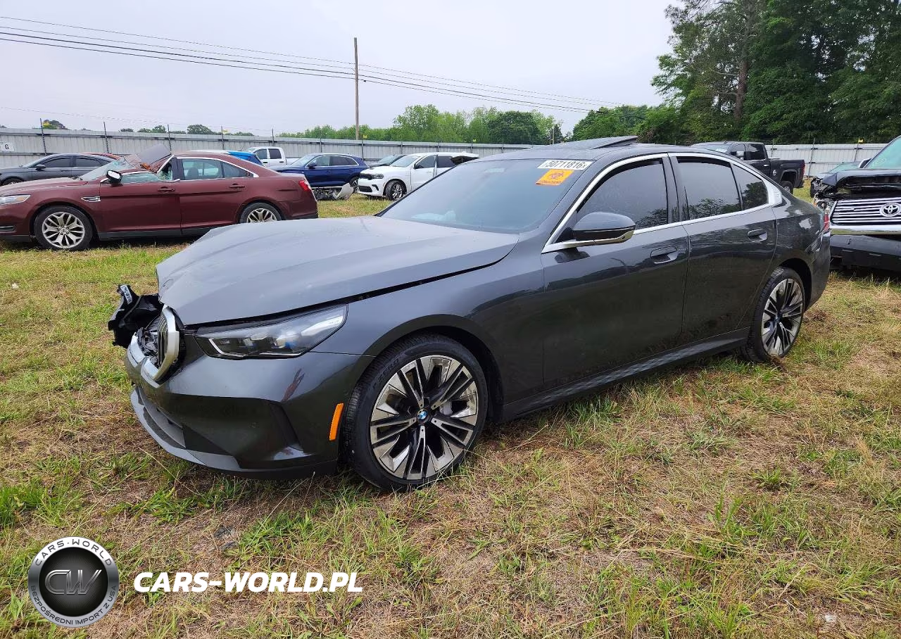 2025 BMW 540 Xi – zdjęcie 1 z 12