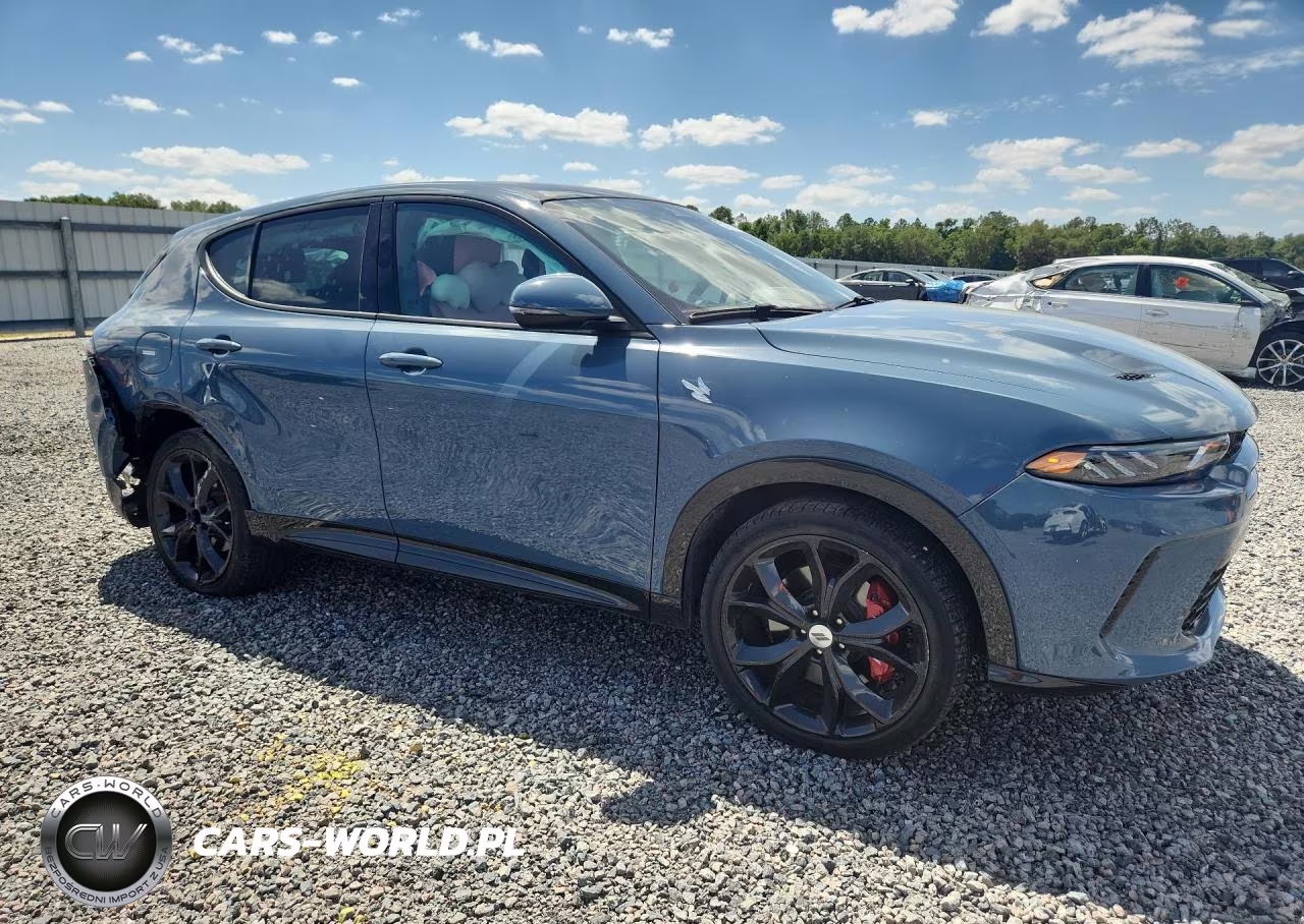 2024 Dodge Hornet R VIN:ZACPDFDW4R3A15426 - 4