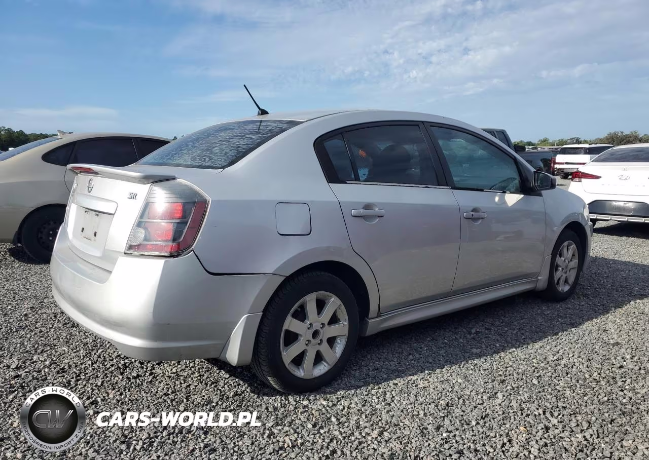 2010 Nissan Sentra 2.0 VIN:3N1AB6AP1AL713834 - 3