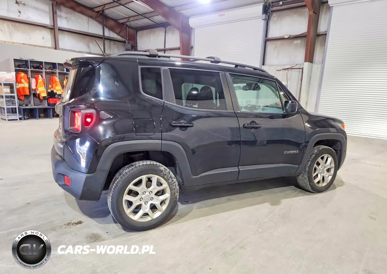 2016 Jeep Renegade Latitude VIN:ZACCJBBT4GPD19743 - 3