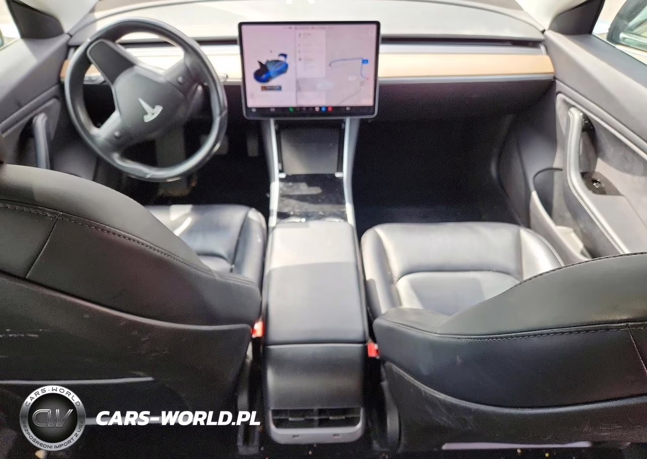 2018 Tesla Model 3 VIN:5YJ3E1EB6JF064447 - 8