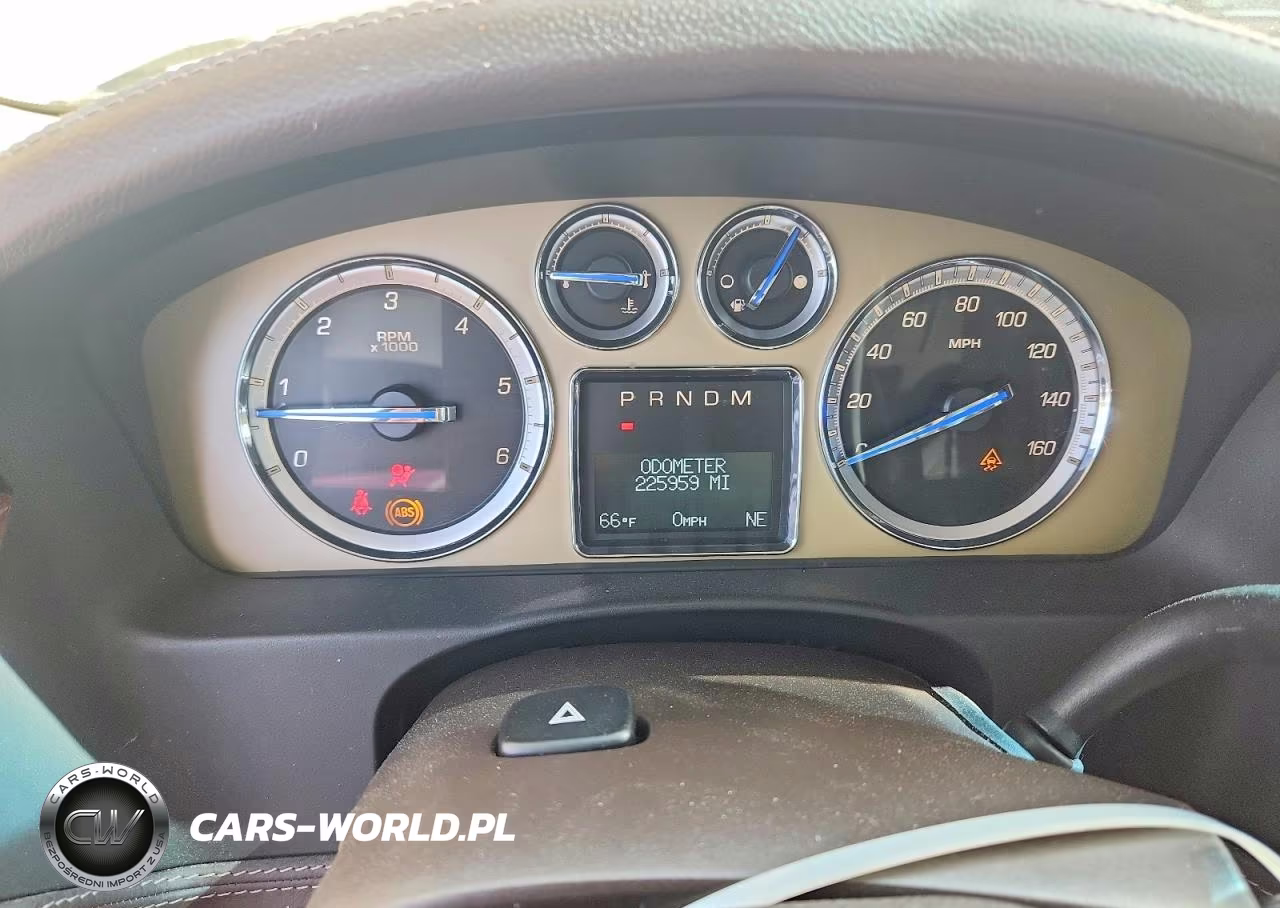 2011 Cadillac Escalade Platinum VIN:1GYS3DEF9BR395650 - 9