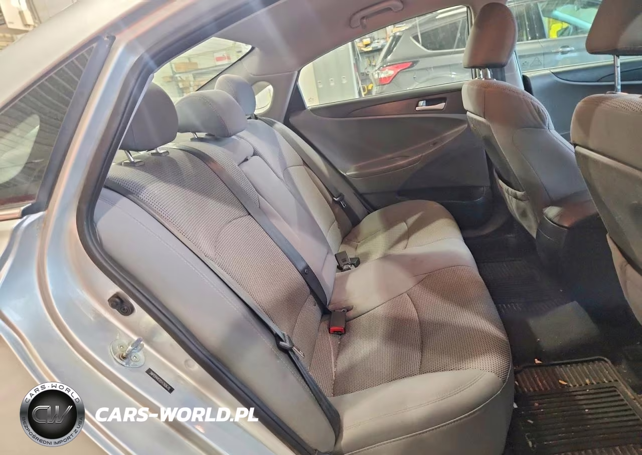 2013 Hyundai Sonata VIN:5NPEB4AC6DH760670 - 10