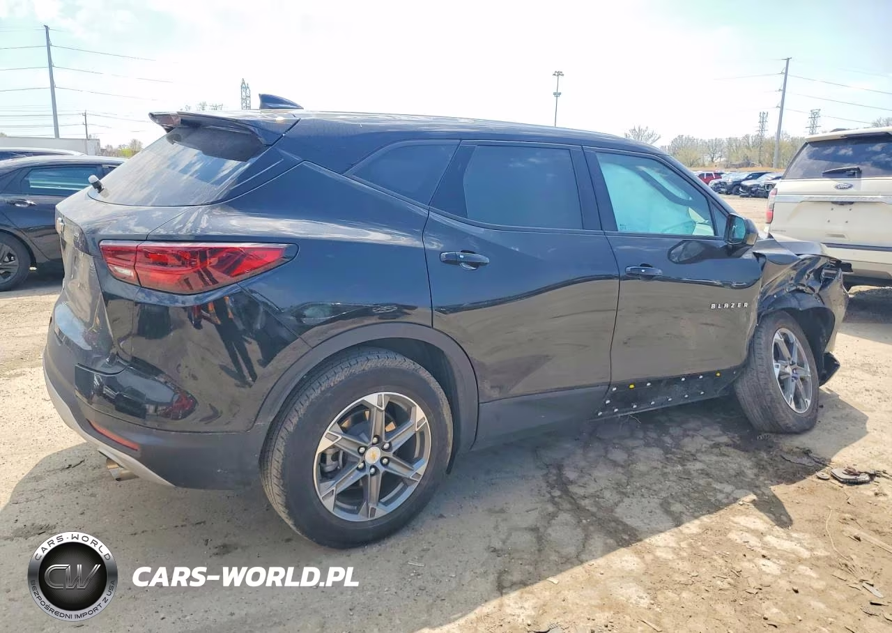 2023 Chevrolet Blazer 2Lt VIN:3GNKBCR46PS208159 - 3