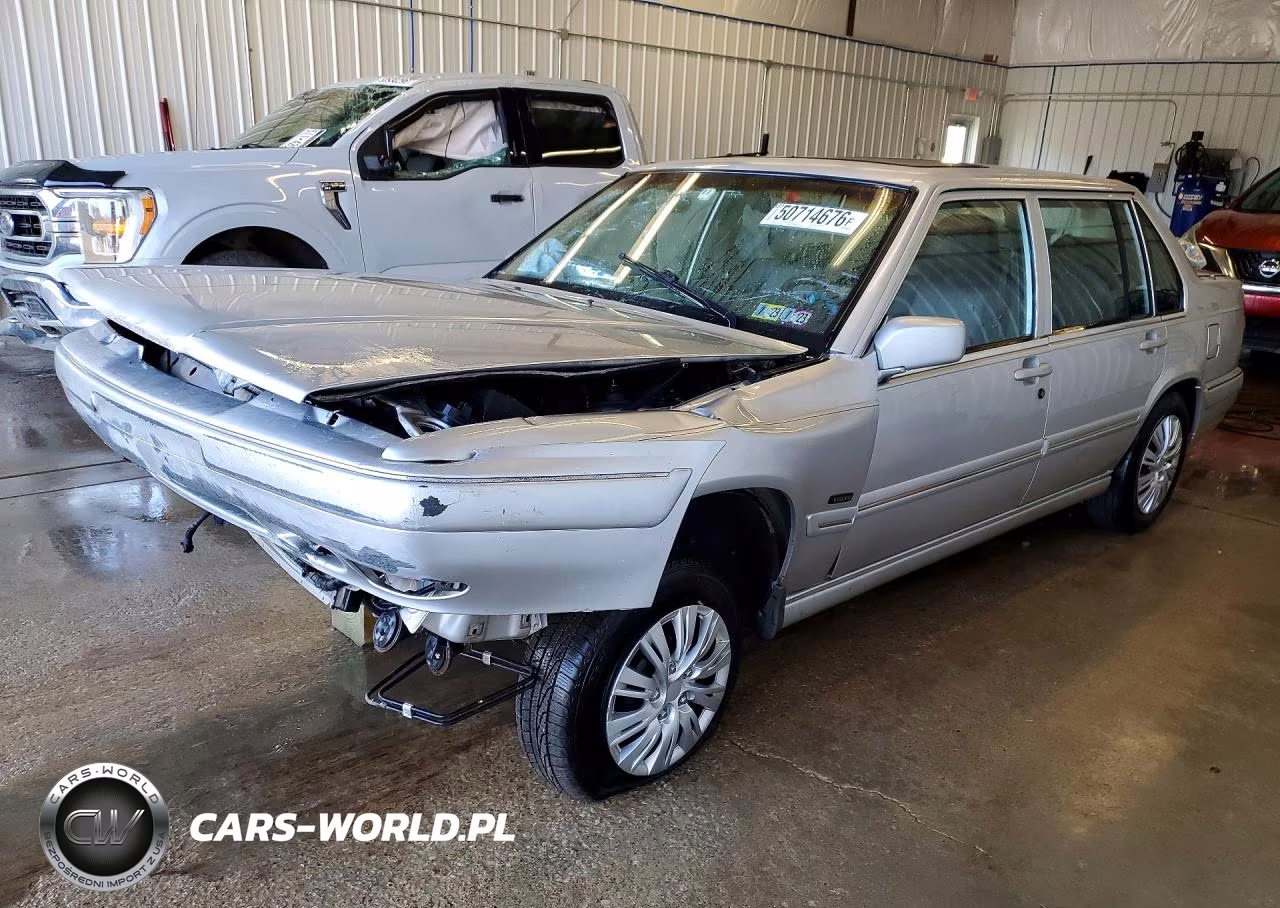 1998 Volv S90