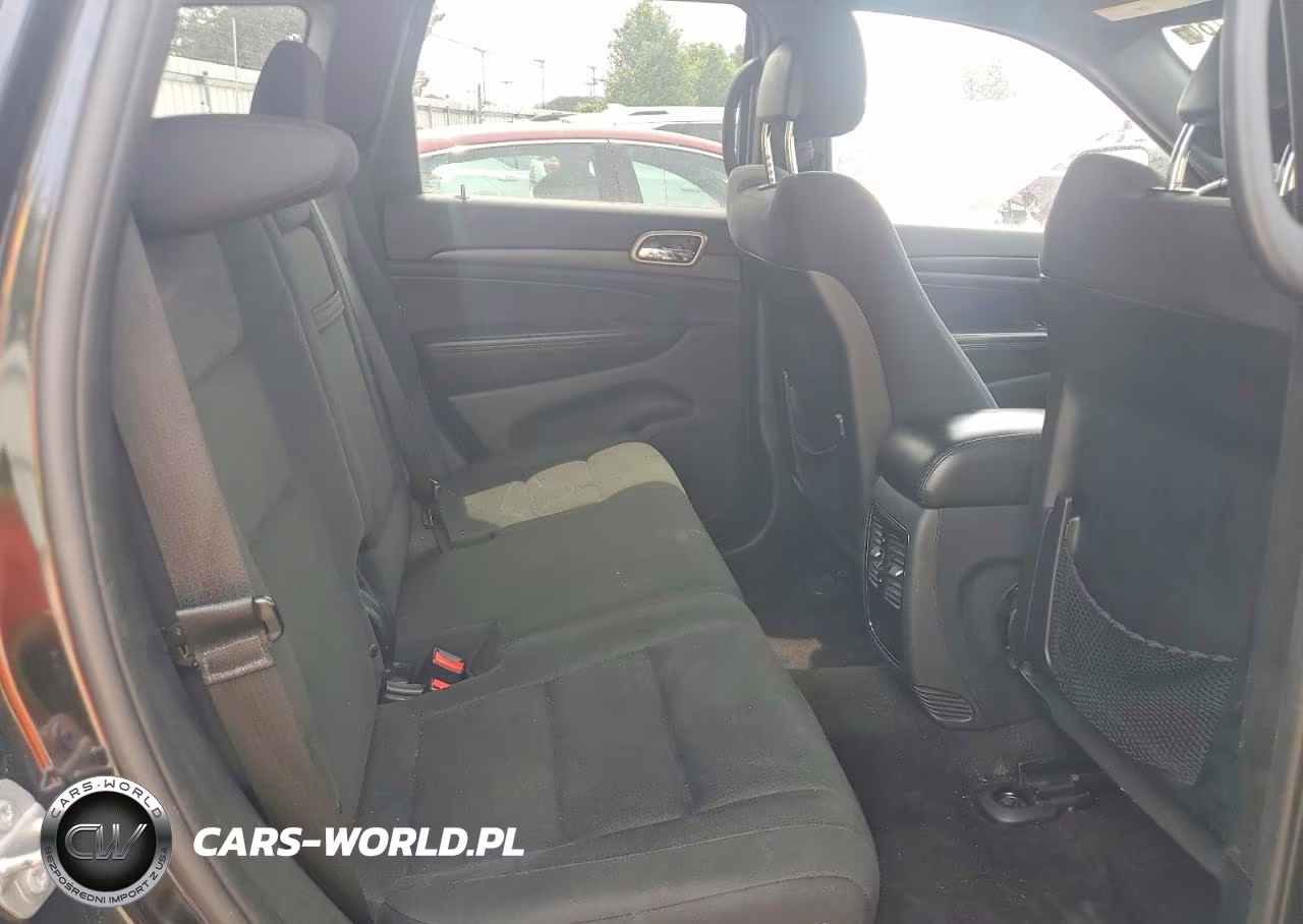 2016 Jeep Grand Cherokee Laredo VIN:1C4RJFAG1GC373320 - 11