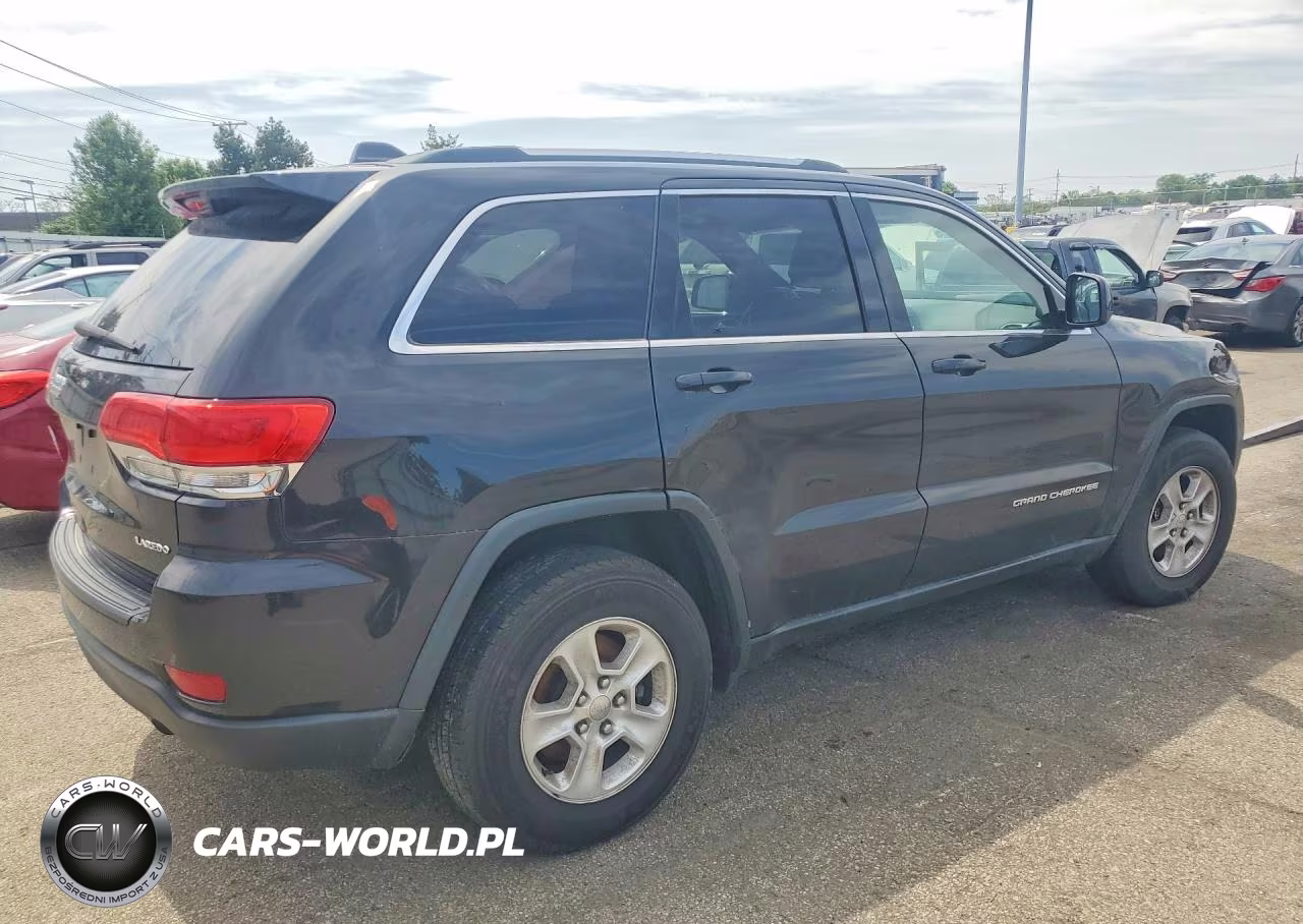 2016 Jeep Grand Cherokee Laredo VIN:1C4RJFAG1GC373320 - 3