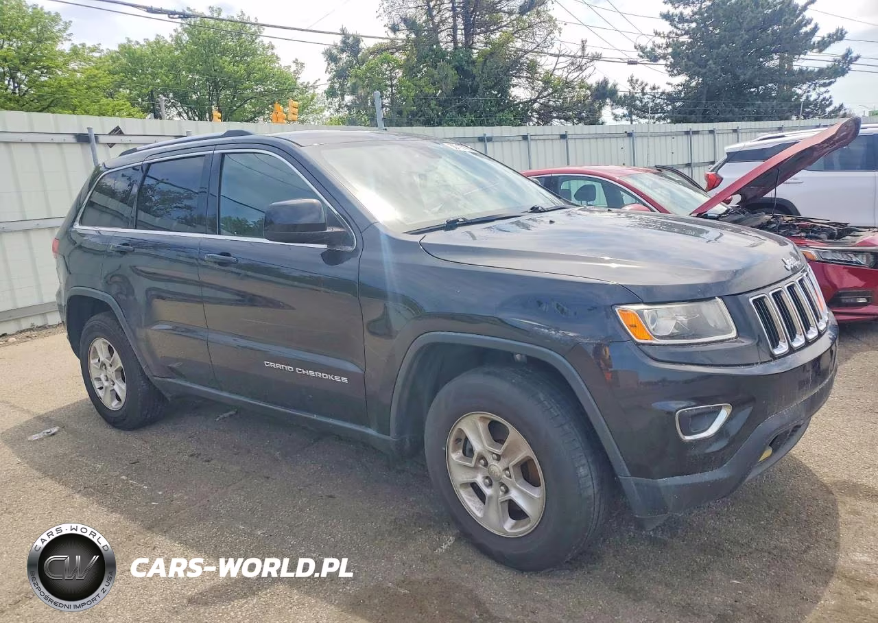 2016 Jeep Grand Cherokee Laredo VIN:1C4RJFAG1GC373320 - 4
