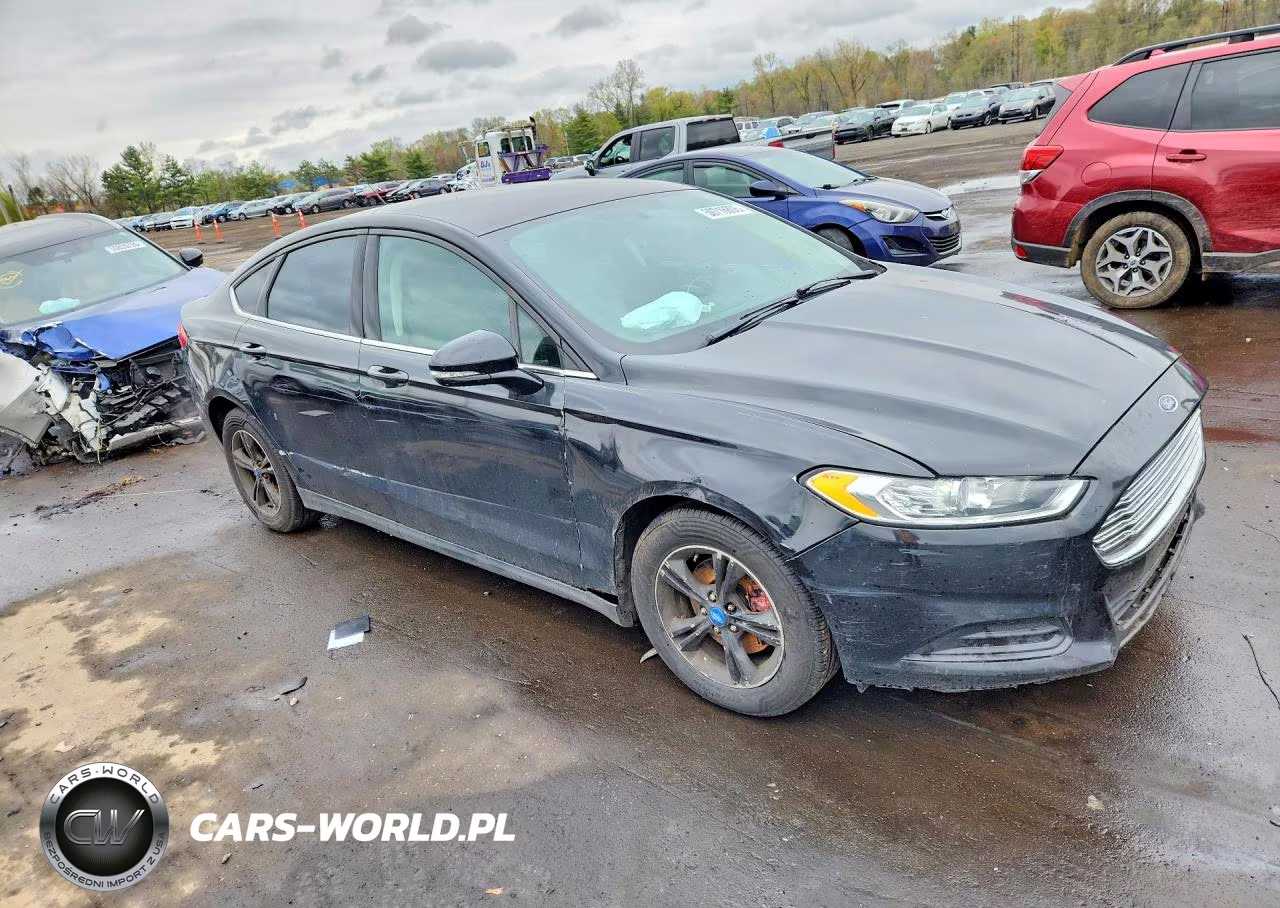 2014 Ford Fusion S VIN:3FA6P0G7XER336602 - 4