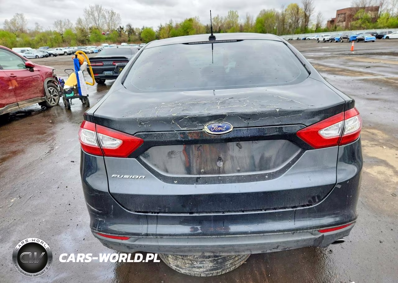 2014 Ford Fusion S VIN:3FA6P0G7XER336602 - 6